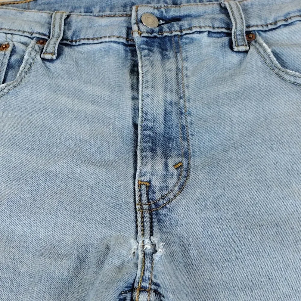 Levi’s Skinny Taper Jeans Men’s 38x32 Light Blue Denim Fringe
